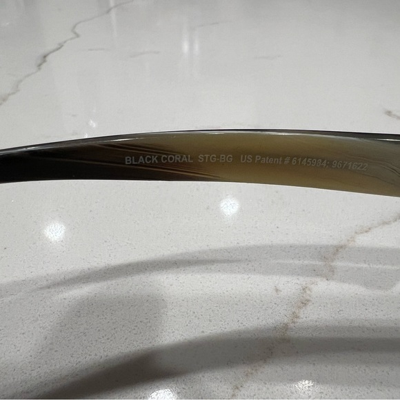 Maui Jim Sunglasses MD-249-19M Black Corral Polarized - Picture 3 of 3